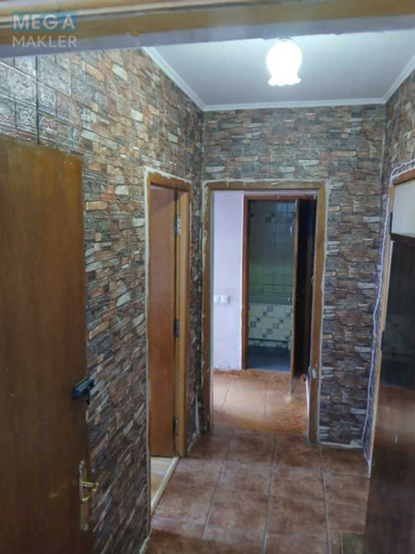 Продаж 2 кімнатної квартири (54,5/31/8), 9 пов. 9 пов. будинку, <a class="location-link" href="/kiev/" title="Недвижимость Київ">Київ</a>, <a class="location-link" href="/kiev/solomenskij/" title="Недвижимость Солом'янський район">Солом'янський р-н</a>, Семеновская ул., 11 (изображение 22)