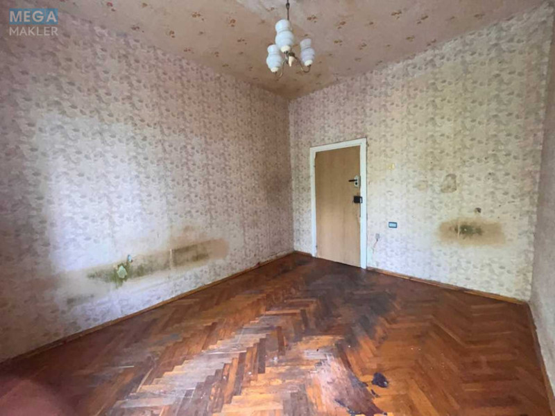 Продаж 3 кімнатної квартири (20/?/?), 1 пов. 5 пов. будинку, <a class="location-link" href="/kiev/" title="Недвижимость Київ">Київ</a>, <a class="location-link" href="/kiev/solomenskij/" title="Недвижимость Солом'янський район">Солом'янський р-н</a>, Уманська вул., 47 (изображение 9)