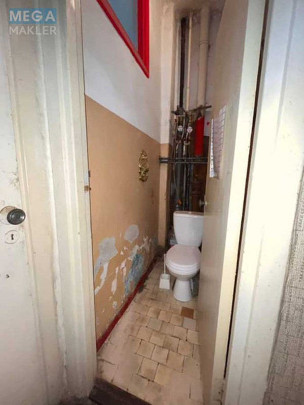 Продаж 3 кімнатної квартири (20/?/?), 1 пов. 5 пов. будинку, <a class="location-link" href="/kiev/" title="Недвижимость Київ">Київ</a>, <a class="location-link" href="/kiev/solomenskij/" title="Недвижимость Солом'янський район">Солом'янський р-н</a>, Уманська вул., 47 (изображение 12)