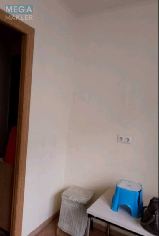 Продаж 1 кімнатної квартири (27/?/?), 1 пов. 5 пов. будинку, <a class="location-link" href="/kiev/" title="Недвижимость Київ">Київ</a>, <a class="location-link" href="/kiev/darnickij/" title="Недвижимость Дарницький район">Дарницький р-н</a>, Горловская ул., 124/3 (изображение 8)