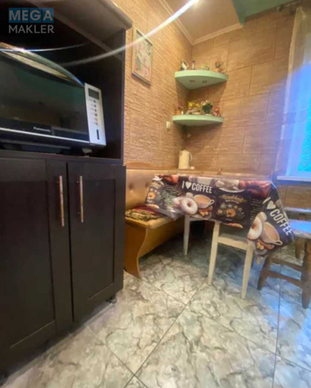 Продаж 3 кімнатної квартири (80/55/10), 10 пов. 16 пов. будинку, <a class="location-link" href="/kiev/" title="Недвижимость Київ">Київ</a>, <a class="location-link" href="/kiev/darnickij/" title="Недвижимость Дарницький район">Дарницький р-н</a>, Харківське шосе, 180/21 (изображение 3)