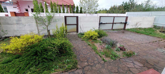 Продаж дома, 2&nbsp;поверху, 172&nbsp;кв.м, 5&nbsp;кімнат, ділянка 5&nbsp;соток, <a class="location-link" href="/berezovka-selo-kv/" title="Недвижимость Березівка">Березівка</a>, Лесная, 98 (изображение 4)