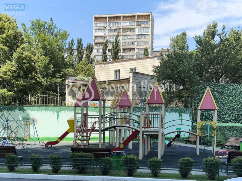 Продаж 2 кімнатної квартири (85/50/16), 24 пов. 25 пов. будинку, <a class="location-link" href="/kiev/" title="Недвижимость Київ">Київ</a>, <a class="location-link" href="/kiev/solomenskij/" title="Недвижимость Солом'янський район">Солом'янський р-н</a>, Генерала Шаповала вул., 2а (изображение 23)