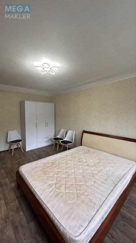 Оренда 2 кімнатної квартири, <a class="location-link" href="/kiev/" title="Недвижимость Київ">Київ</a>, <a class="location-link" href="/kiev/shevchenkovskij/" title="Недвижимость Шевченківський район">Шевченківський р-н</a>, Салютна вул., 21 (изображение 2)