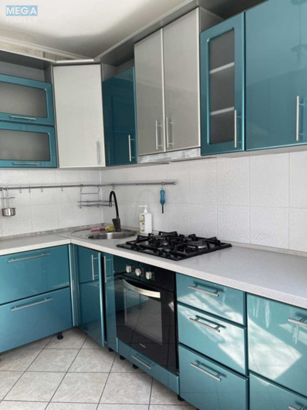 Продаж 3 кімнатної квартири (65/50/9), 3 пов. 9 пов. будинку, <a class="location-link" href="/smela/" title="Недвижимость Сміла">Сміла</a>, Богдана Хмельницького (изображение 6)