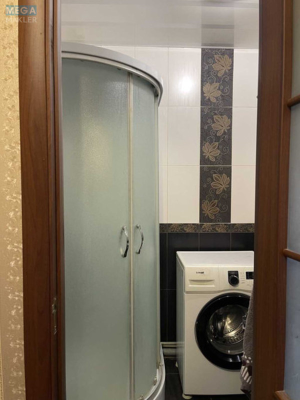 Продаж 3 кімнатної квартири (65/50/9), 3 пов. 9 пов. будинку, <a class="location-link" href="/smela/" title="Недвижимость Сміла">Сміла</a>, Богдана Хмельницького (изображение 11)