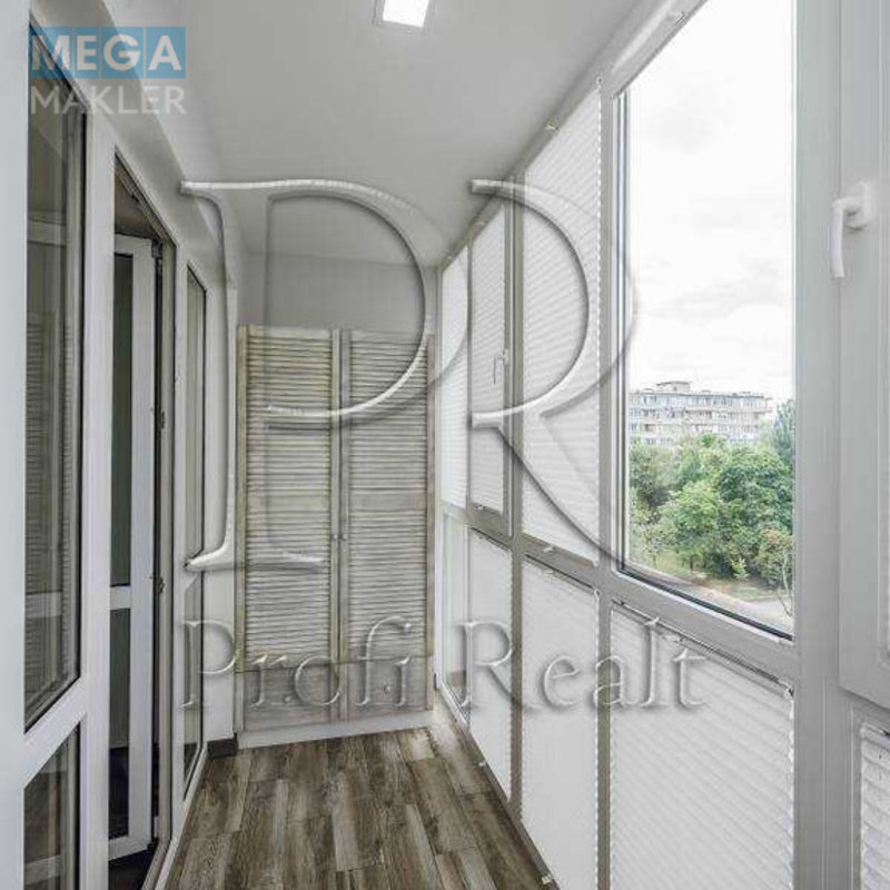 Продаж 2 кімнатної квартири (90/42/21), 5 пов. 9 пов. будинку, <a class="location-link" href="/kiev/" title="Недвижимость Київ">Київ</a>, <a class="location-link" href="/kiev/goloseevskij/" title="Недвижимость Голосіївський район">Голосіївський р-н</a>, Метрологічна вулиця, 13 (изображение 5)