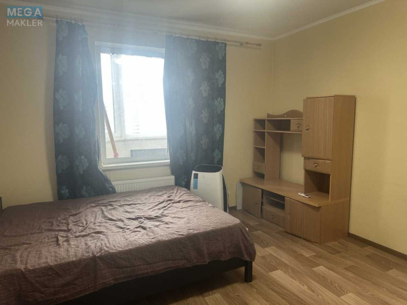 Оренда 1 кімнатної квартири, <a class="location-link" href="/kiev/" title="Недвижимость Київ">Київ</a>, <a class="location-link" href="/kiev/darnickij/" title="Недвижимость Дарницький район">Дарницький р-н</a>, Михайла Драгоманова вул., 6/1 (изображение 4)