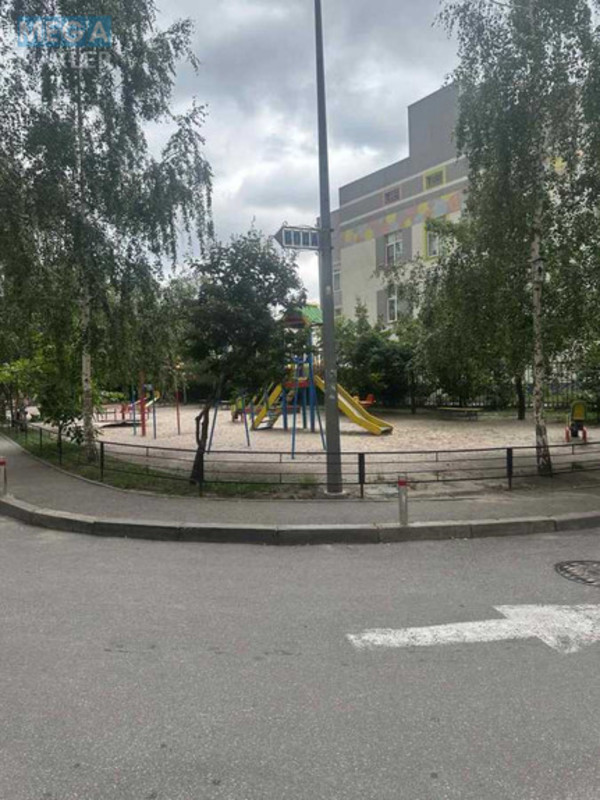 Оренда 1 кімнатної квартири, <a class="location-link" href="/kiev/" title="Недвижимость Київ">Київ</a>, <a class="location-link" href="/kiev/darnickij/" title="Недвижимость Дарницький район">Дарницький р-н</a>, Михайла Драгоманова вул., 6/1 (изображение 24)