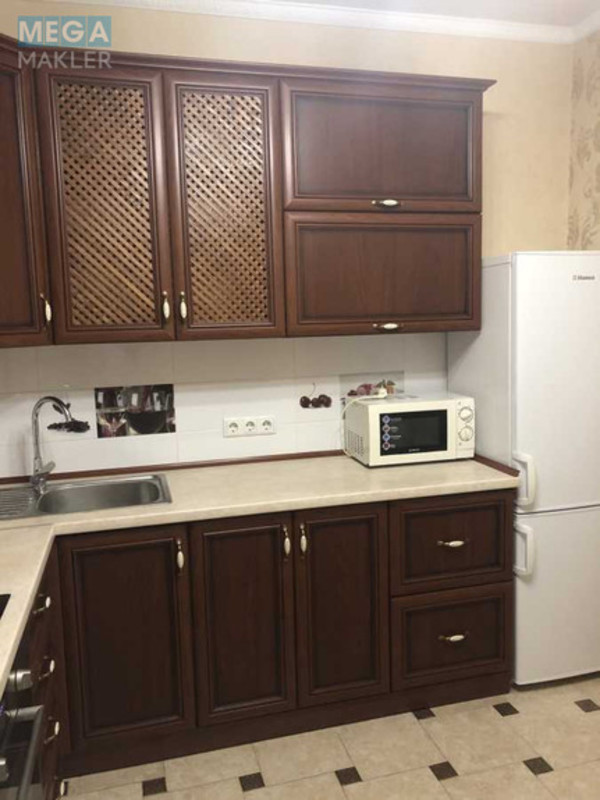 Оренда 1 кімнатної квартири, <a class="location-link" href="/kiev/" title="Недвижимость Київ">Київ</a>, <a class="location-link" href="/kiev/svyatoshinskij/" title="Недвижимость Святошинський район">Святошинський р-н</a>, Олевська вул., 9 (изображение 5)