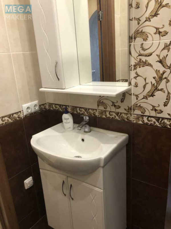 Оренда 1 кімнатної квартири, <a class="location-link" href="/kiev/" title="Недвижимость Київ">Київ</a>, <a class="location-link" href="/kiev/svyatoshinskij/" title="Недвижимость Святошинський район">Святошинський р-н</a>, Олевська вул., 9 (изображение 7)