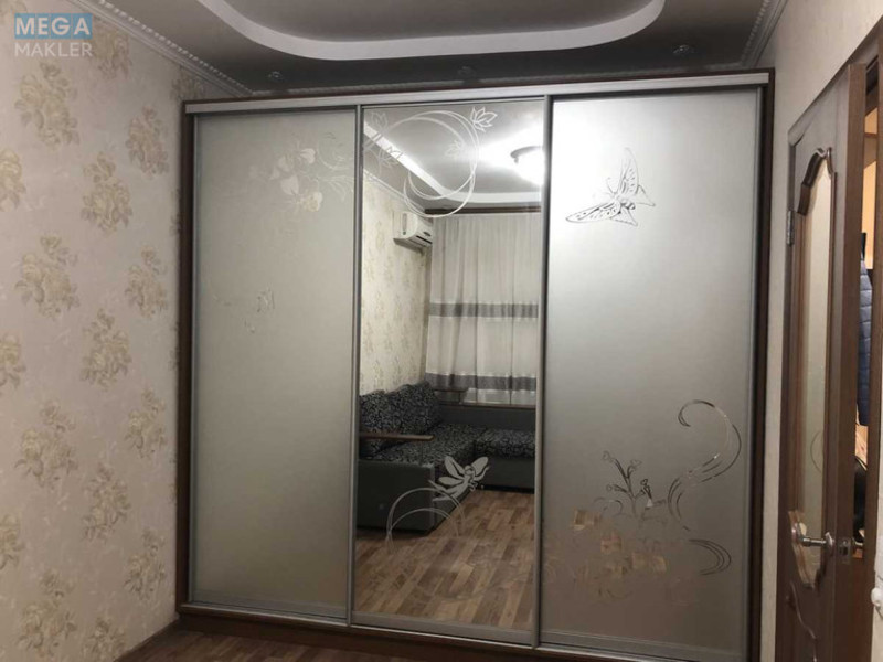 Оренда 1 кімнатної квартири, <a class="location-link" href="/kiev/" title="Недвижимость Київ">Київ</a>, <a class="location-link" href="/kiev/svyatoshinskij/" title="Недвижимость Святошинський район">Святошинський р-н</a>, Олевська вул., 9 (изображение 9)