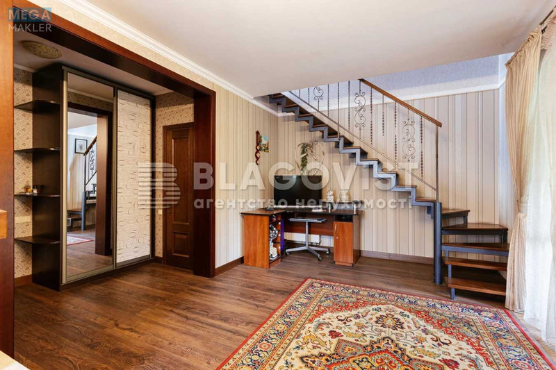 Продаж дома, 2 поверху, 95 кв.м, 3 кімнати, ділянка 6 соток, <a class="location-link" href="/trebuhov/" title="Недвижимость Требухів">Требухів</a>, Гоголівська (изображение 11)