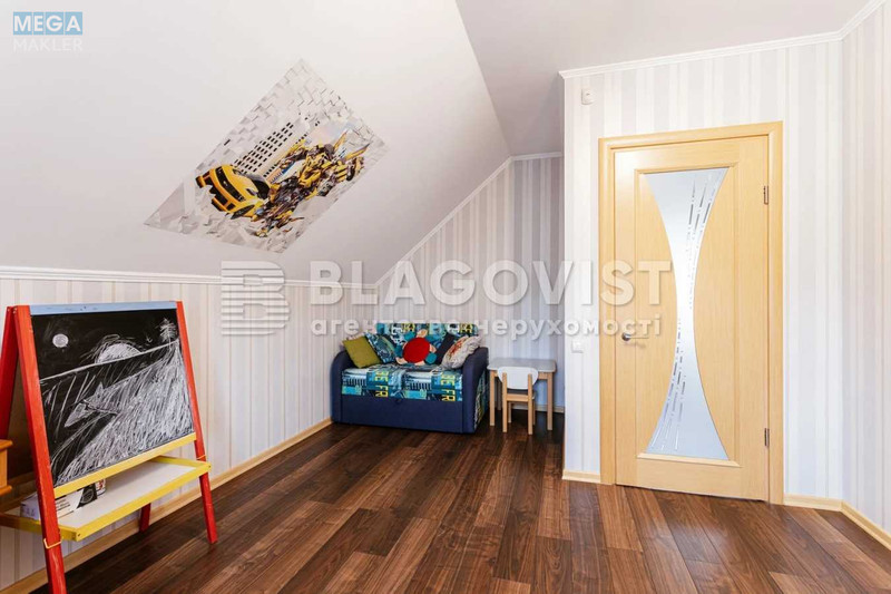 Продаж дома, 2 поверху, 95 кв.м, 3 кімнати, ділянка 6 соток, <a class="location-link" href="/trebuhov/" title="Недвижимость Требухів">Требухів</a>, Гоголівська (изображение 19)
