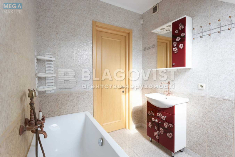 Продаж дома, 2 поверху, 95 кв.м, 3 кімнати, ділянка 6 соток, <a class="location-link" href="/trebuhov/" title="Недвижимость Требухів">Требухів</a>, Гоголівська (изображение 21)