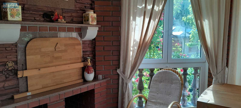 Продаж дома, 2 поверху, 373 кв.м, 5 кімнат, ділянка 32 сотки, <a class="location-link" href="/zabyre/" title="Недвижимость Забір'я">Забір`я</a>, Лесная (изображение 4)