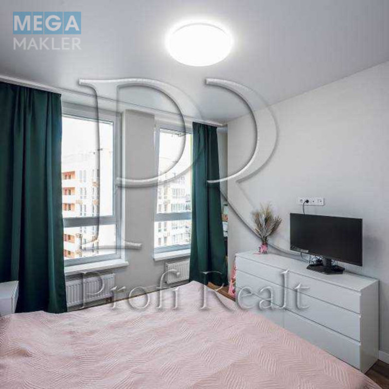 Продаж 3 кімнатної квартири (87/54/13), 16 пов. 17 пов. будинку, <a class="location-link" href="/kiev/" title="Недвижимость Київ">Київ</a>, <a class="location-link" href="/kiev/shevchenkovskij/" title="Недвижимость Шевченківський район">Шевченківський р-н</a>, Перемоги проспект, 67В (изображение 7)