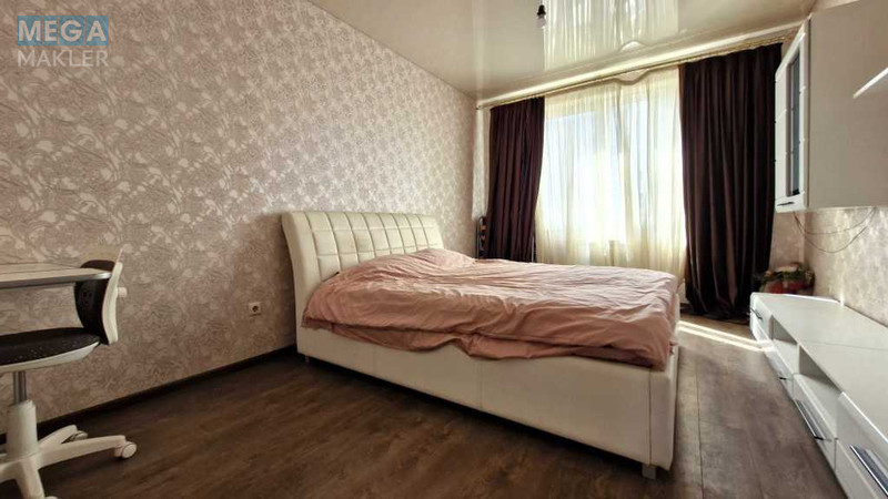 Продаж 3 кімнатної квартири (107/?/15), 7 пов. 21 пов. будинку, <a class="location-link" href="/kotsyubinskoe/" title="Недвижимость Коцюбинське">Коцюбинське</a>, Пономарьова, 26 (изображение 13)