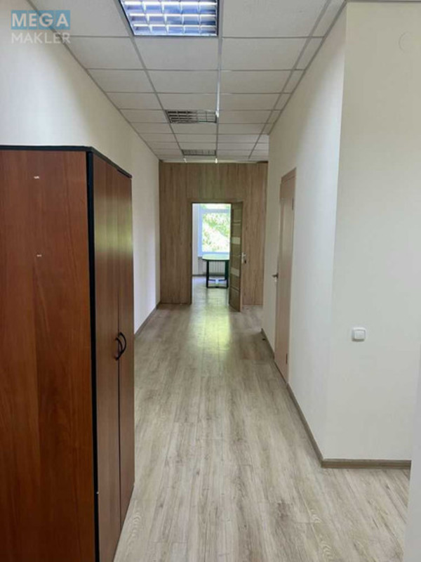 Оренда комерційної нерухомості, 97,90 кв.м, под офис, <a class="location-link" href="/kiev/" title="Недвижимость Київ">Київ</a>, <a class="location-link" href="/kiev/podolskij/" title="Недвижимость Подільський район">Подільський р-н</a>, Нижний Вал ул., 15 (изображение 7)