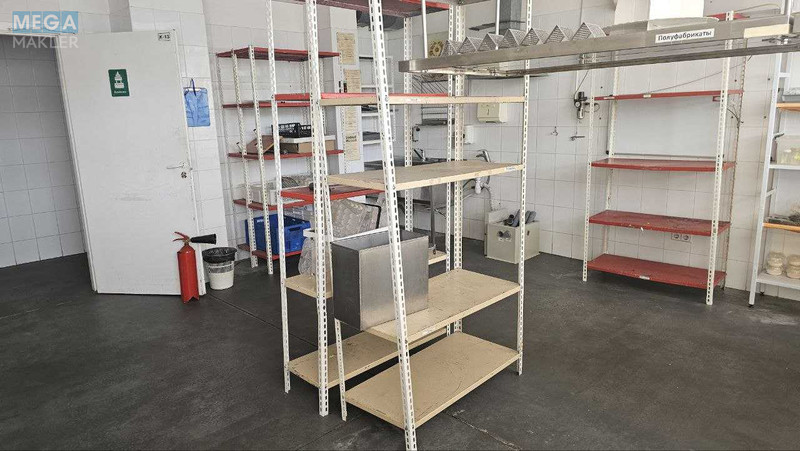 Продаж окремої будівлі/побудови, 908 кв.м, под производство, <a class="location-link" href="/kiev/" title="Недвижимость Київ">Київ</a>, <a class="location-link" href="/kiev/obolonskij/" title="Недвижимость Оболонський район">Оболонський р-н</a>, Маршала Малиновского ул. (изображение 15)