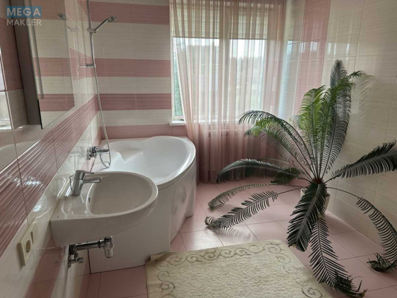Продаж дома, 2 поверху, 200 кв.м, 6 кімнат, ділянка 10 соток, <a class="location-link" href="/borispol/" title="Недвижимость Бориспіль">Бориспіль</a>, Лобановского (изображение 10)