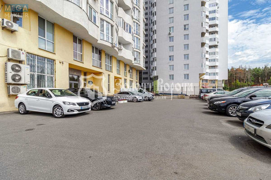 Продаж 4 кімнатної квартири (111/60/20), 24 пов. 27 пов. будинку, <a class="location-link" href="/kiev/" title="Недвижимость Київ">Київ</a>, <a class="location-link" href="/kiev/darnickij/" title="Недвижимость Дарницький район">Дарницький р-н</a>, Світла вул., 3д (изображение 17)
