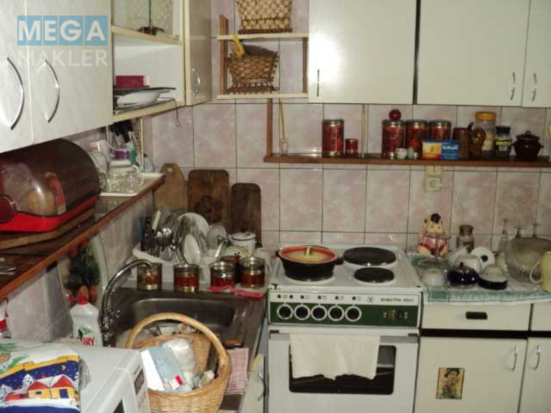 Оренда кімнати (підселення), <a class="location-link" href="/kiev/" title="Недвижимость Київ">Київ</a>, <a class="location-link" href="/kiev/dneprovskij/" title="Недвижимость Дніпровський район">Дніпровський р-н</a>, Челябинская ул., 15 (изображение 3)
