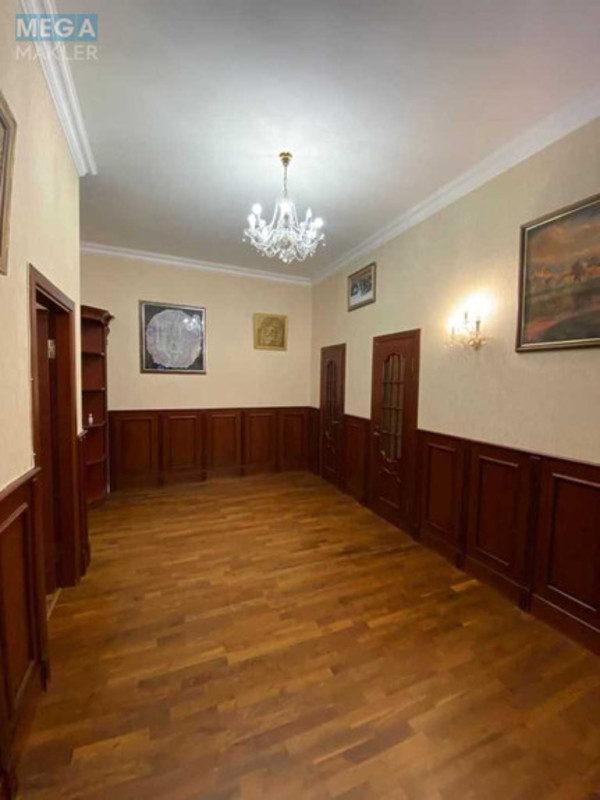 Оренда 3 кімнатної квартири, <a class="location-link" href="/kiev/" title="Недвижимость Київ">Київ</a>, <a class="location-link" href="/kiev/pecherskij/" title="Недвижимость Печерський район">Печерський р-н</a>, Крещатик ул., 15 (изображение 11)