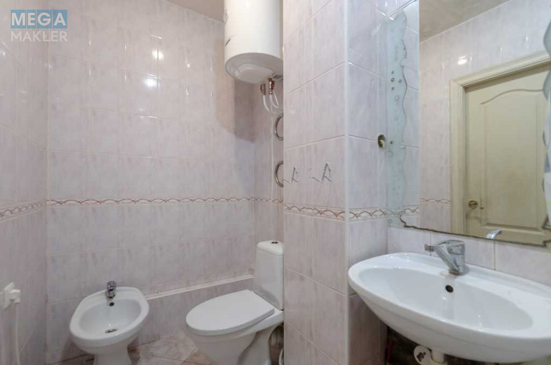 Продаж 2 кімнатної квартири (47/31/7), 3 пов. 9 пов. будинку, <a class="location-link" href="/kiev/" title="Недвижимость Київ">Київ</a>, <a class="location-link" href="/kiev/goloseevskij/" title="Недвижимость Голосіївський район">Голосіївський р-н</a>, Велика Васильківська вул., 112 (изображение 17)