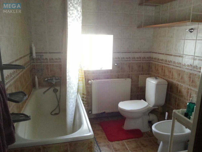 Продаж дома, 3&nbsp;поверху, 202&nbsp;кв.м, 6&nbsp;кімнат, ділянка 38&nbsp;соток, <a class="location-link" href="/krushinka/" title="Недвижимость Крушинка">Крушинка</a>, Киевская (изображение 12)