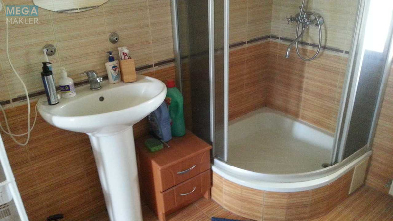 Продаж дома, 3&nbsp;поверху, 202&nbsp;кв.м, 6&nbsp;кімнат, ділянка 38&nbsp;соток, <a class="location-link" href="/krushinka/" title="Недвижимость Крушинка">Крушинка</a>, Киевская (изображение 13)