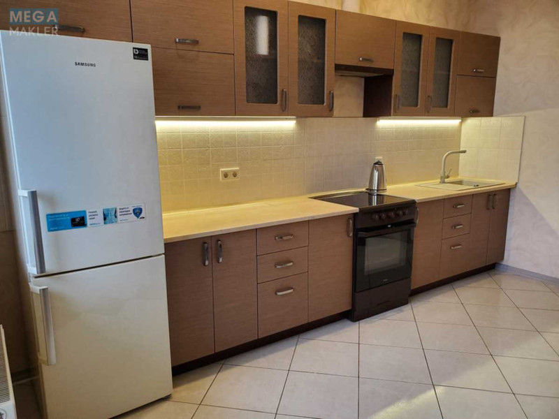 Продаж 2 кімнатної квартири (92/41/13), 13 пов. 20 пов. будинку, <a class="location-link" href="/kiev/" title="Недвижимость Київ">Київ</a>, <a class="location-link" href="/kiev/pecherskij/" title="Недвижимость Печерський район">Печерський р-н</a>, Євгена Коновальця вул., 44а (изображение 3)