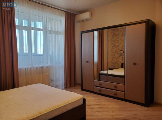 Продаж 2 кімнатної квартири (92/41/13), 13 пов. 20 пов. будинку, <a class="location-link" href="/kiev/" title="Недвижимость Київ">Київ</a>, <a class="location-link" href="/kiev/pecherskij/" title="Недвижимость Печерський район">Печерський р-н</a>, Євгена Коновальця вул., 44а (изображение 11)