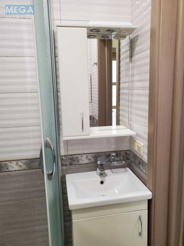 Продаж 2 кімнатної квартири (92/41/13), 13 пов. 20 пов. будинку, <a class="location-link" href="/kiev/" title="Недвижимость Київ">Київ</a>, <a class="location-link" href="/kiev/pecherskij/" title="Недвижимость Печерський район">Печерський р-н</a>, Євгена Коновальця вул., 44а (изображение 18)