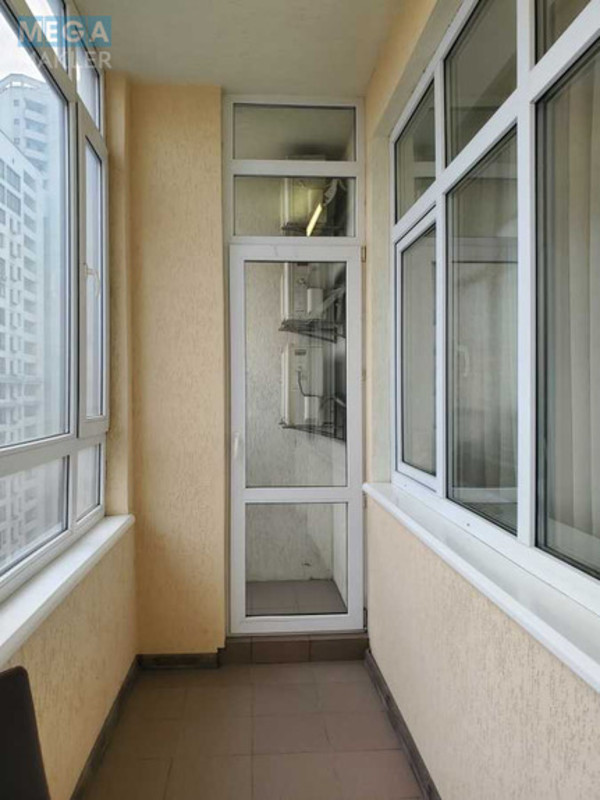 Продаж 2 кімнатної квартири (92/41/13), 13 пов. 20 пов. будинку, <a class="location-link" href="/kiev/" title="Недвижимость Київ">Київ</a>, <a class="location-link" href="/kiev/pecherskij/" title="Недвижимость Печерський район">Печерський р-н</a>, Євгена Коновальця вул., 44а (изображение 22)