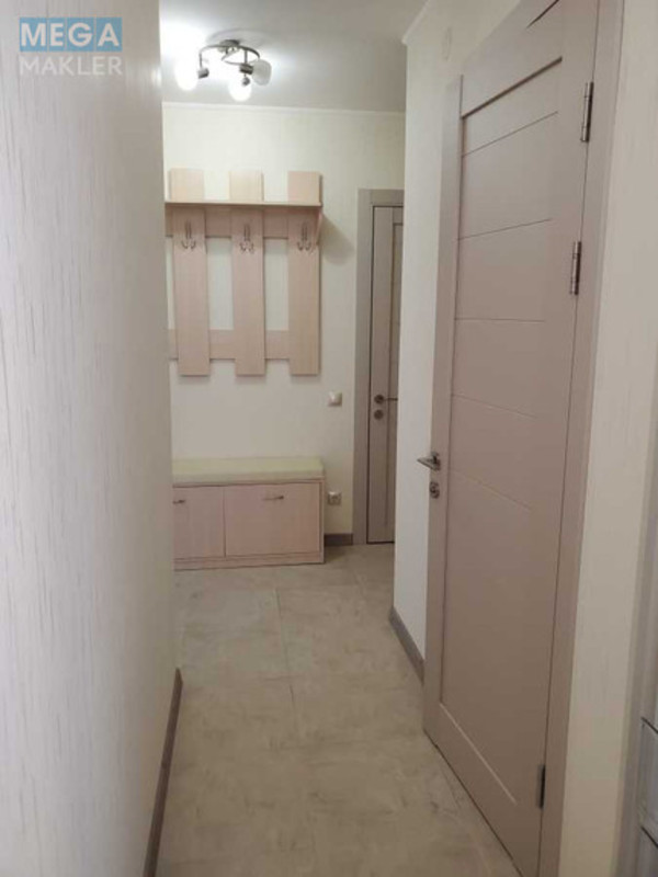 Продаж 2 кімнатної квартири (45/28/6), 3 пов. 9 пов. будинку, <a class="location-link" href="/kiev/" title="Недвижимость Київ">Київ</a>, <a class="location-link" href="/kiev/pecherskij/" title="Недвижимость Печерський район">Печерський р-н</a>, Євгена Коновальця вул., 15-3 (изображение 11)