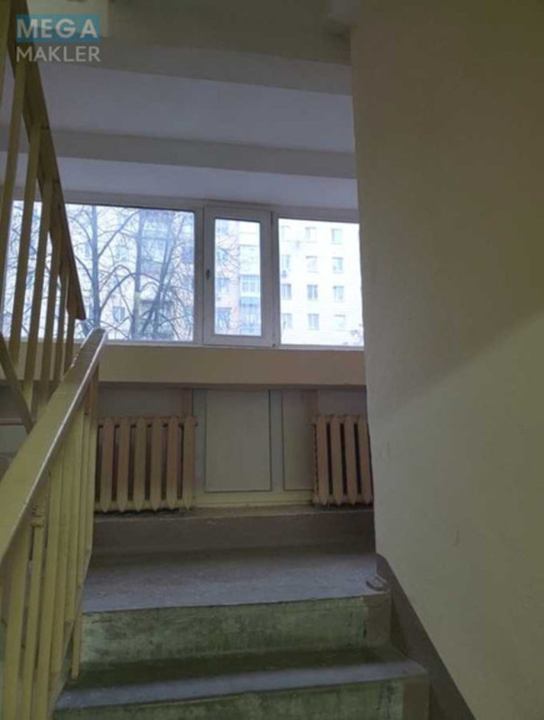 Продаж 2 кімнатної квартири (45/28/6), 3 пов. 9 пов. будинку, <a class="location-link" href="/kiev/" title="Недвижимость Київ">Київ</a>, <a class="location-link" href="/kiev/pecherskij/" title="Недвижимость Печерський район">Печерський р-н</a>, Євгена Коновальця вул., 15-3 (изображение 18)