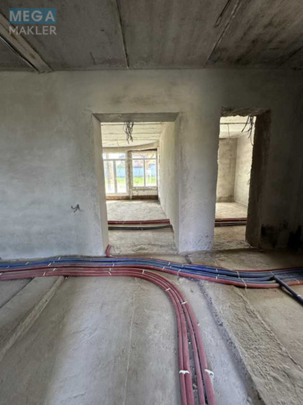 Продаж дома, 2 поверху, 350 кв.м, 5 кімнат, ділянка 15 соток, <a class="location-link" href="/berezovka-selo-kv/" title="Недвижимость Березівка">Березівка</a>, мадридська (изображение 5)