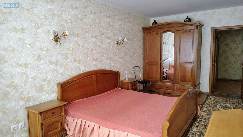Оренда 2 кімнатної квартири, <a class="location-link" href="/kiev/" title="Недвижимость Київ">Київ</a>, <a class="location-link" href="/kiev/darnickij/" title="Недвижимость Дарницький район">Дарницький р-н</a>, Дніпровська наб., 26А (изображение 4)
