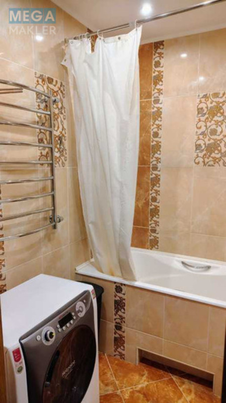Оренда 2 кімнатної квартири, <a class="location-link" href="/kiev/" title="Недвижимость Київ">Київ</a>, <a class="location-link" href="/kiev/darnickij/" title="Недвижимость Дарницький район">Дарницький р-н</a>, Дніпровська наб., 26А (изображение 12)