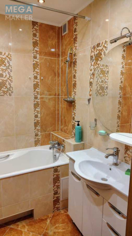 Оренда 2 кімнатної квартири, <a class="location-link" href="/kiev/" title="Недвижимость Київ">Київ</a>, <a class="location-link" href="/kiev/darnickij/" title="Недвижимость Дарницький район">Дарницький р-н</a>, Дніпровська наб., 26А (изображение 13)