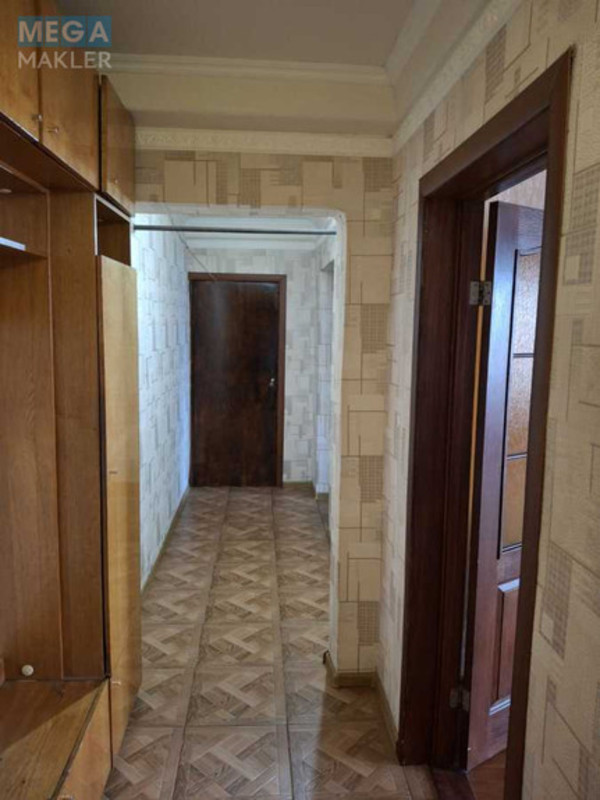 Продаж 3 кімнатної квартири (73/48/8), 8 пов. 9 пов. будинку, <a class="location-link" href="/kiev/" title="Недвижимость Київ">Київ</a>, <a class="location-link" href="/kiev/dneprovskij/" title="Недвижимость Дніпровський район">Дніпровський р-н</a>, Челябінська вул., 1 (изображение 5)