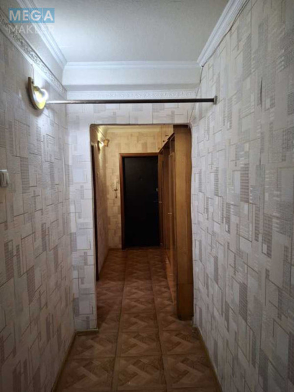 Продаж 3 кімнатної квартири (73/48/8), 8 пов. 9 пов. будинку, <a class="location-link" href="/kiev/" title="Недвижимость Київ">Київ</a>, <a class="location-link" href="/kiev/dneprovskij/" title="Недвижимость Дніпровський район">Дніпровський р-н</a>, Челябінська вул., 1 (изображение 8)