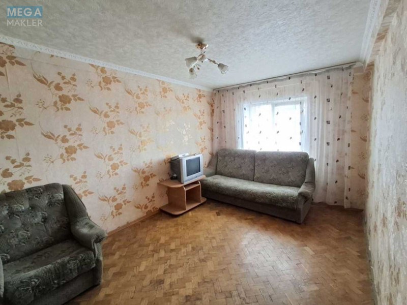 Продаж 3 кімнатної квартири (73/48/8), 8 пов. 9 пов. будинку, <a class="location-link" href="/kiev/" title="Недвижимость Київ">Київ</a>, <a class="location-link" href="/kiev/dneprovskij/" title="Недвижимость Дніпровський район">Дніпровський р-н</a>, Челябінська вул., 1 (изображение 9)