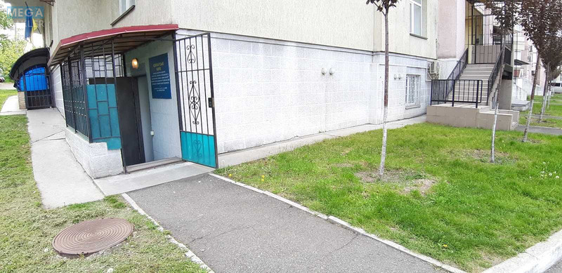 Продаж окремої будівлі/побудови, 35,70 кв.м, <a class="location-link" href="/kiev/" title="Недвижимость Київ">Київ</a>, <a class="location-link" href="/kiev/solomenskij/" title="Недвижимость Солом'янський район">Солом'янський р-н</a>, Николая Голего ул., 5 (изображение 4)