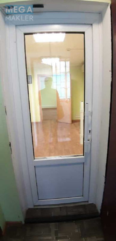Продаж окремої будівлі/побудови, 35,70 кв.м, <a class="location-link" href="/kiev/" title="Недвижимость Київ">Київ</a>, <a class="location-link" href="/kiev/solomenskij/" title="Недвижимость Солом'янський район">Солом'янський р-н</a>, Николая Голего ул., 5 (изображение 7)