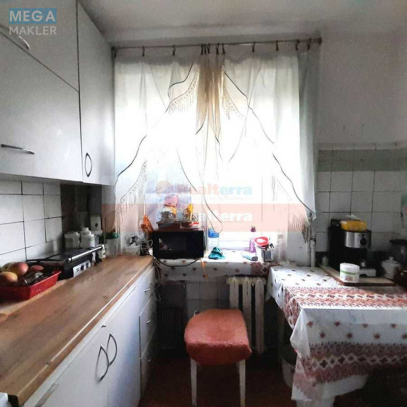 Продаж 3 кімнатної квартири (60,9/40,2/6,5), 5 пов. 5 пов. будинку, <a class="location-link" href="/kiev/" title="Недвижимость Київ">Київ</a>, <a class="location-link" href="/kiev/desnyanskij/" title="Недвижимость Деснянський район">Деснянський р-н</a>, Кубанської України вул., 24 (изображение 8)
