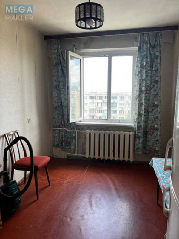 Продаж 3 кімнатної квартири (58/?/5,9), 9 пов. 9 пов. будинку, <a class="location-link" href="/kiev/" title="Недвижимость Київ">Київ</a>, <a class="location-link" href="/kiev/desnyanskij/" title="Недвижимость Деснянський район">Деснянський р-н</a>, Мілютенка вул., 23 (изображение 5)
