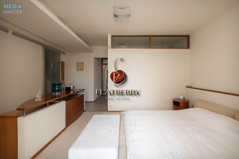 Продаж 3 кімнатної квартири (142,4/90/20), 10 пов. 11 пов. будинку, <a class="location-link" href="/kiev/" title="Недвижимость Київ">Київ</a>, <a class="location-link" href="/kiev/pecherskij/" title="Недвижимость Печерський район">Печерський р-н</a>, Гусовского ул., 11 (изображение 13)