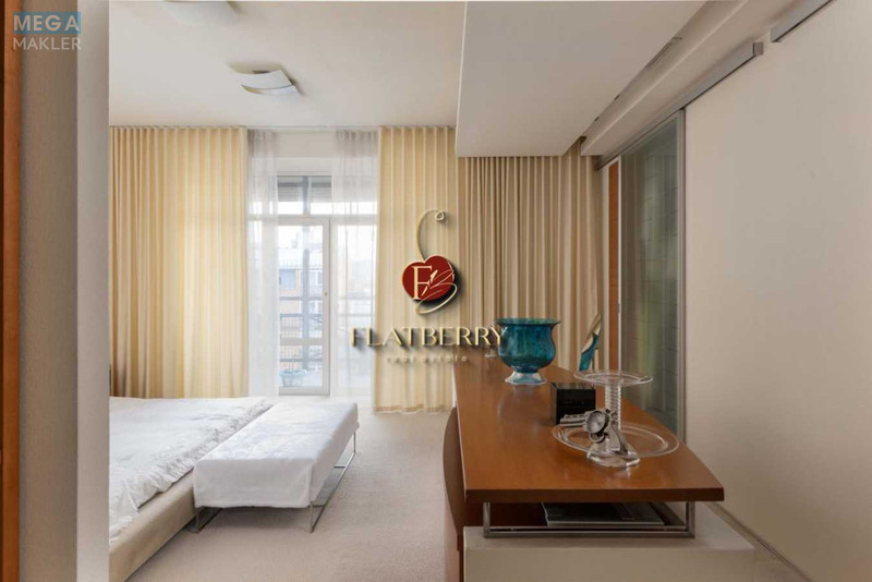 Продаж 3 кімнатної квартири (142,4/90/20), 10 пов. 11 пов. будинку, <a class="location-link" href="/kiev/" title="Недвижимость Київ">Київ</a>, <a class="location-link" href="/kiev/pecherskij/" title="Недвижимость Печерський район">Печерський р-н</a>, Гусовского ул., 11 (изображение 14)